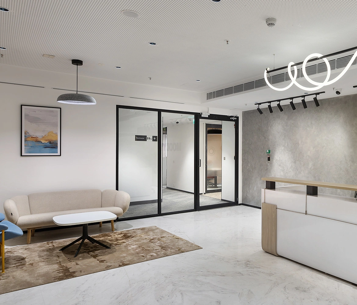 Office interior design projects by Brawn Globus